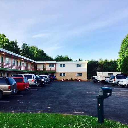 Cedars Motel Айронвуд Экстерьер фото