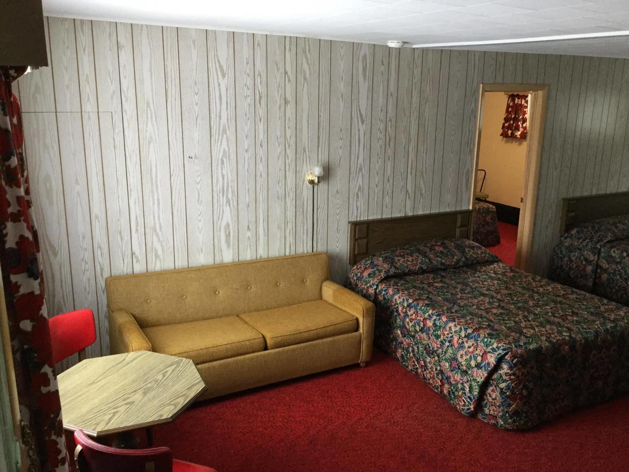 Cedars Motel Айронвуд Экстерьер фото
